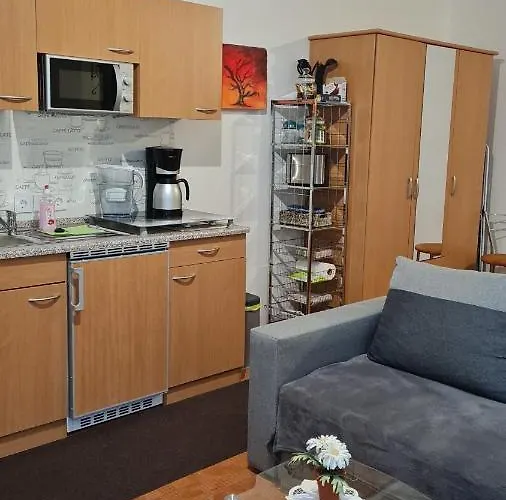 Appartement Bluetenstadt Im Souterraine Werder (Havel)